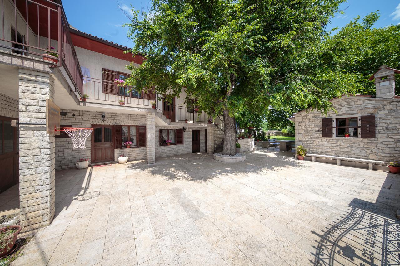 Apartments Mirjana 1655 كانافانار المظهر الخارجي الصورة
