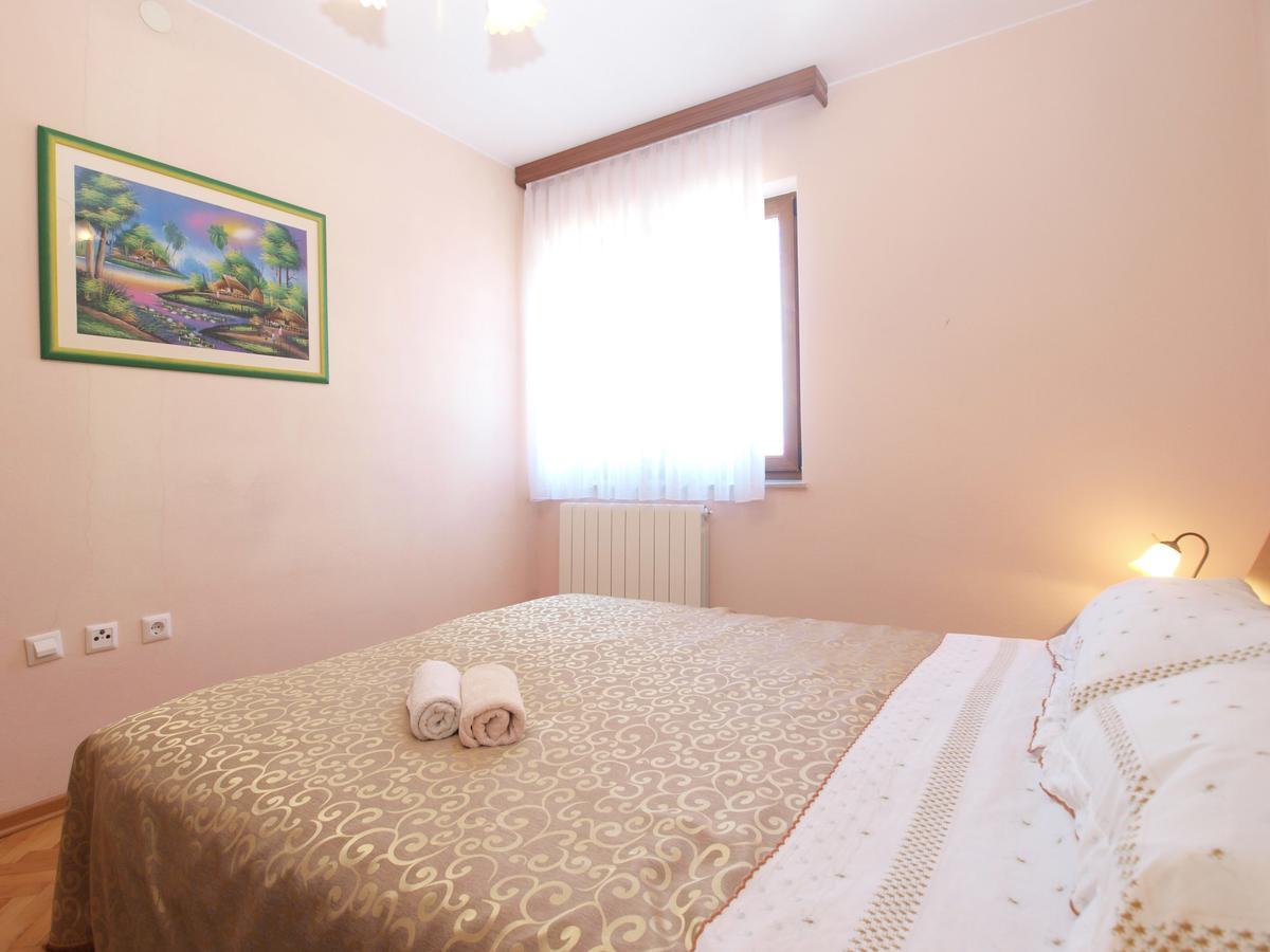 Apartments Mirjana 1655 كانافانار المظهر الخارجي الصورة
