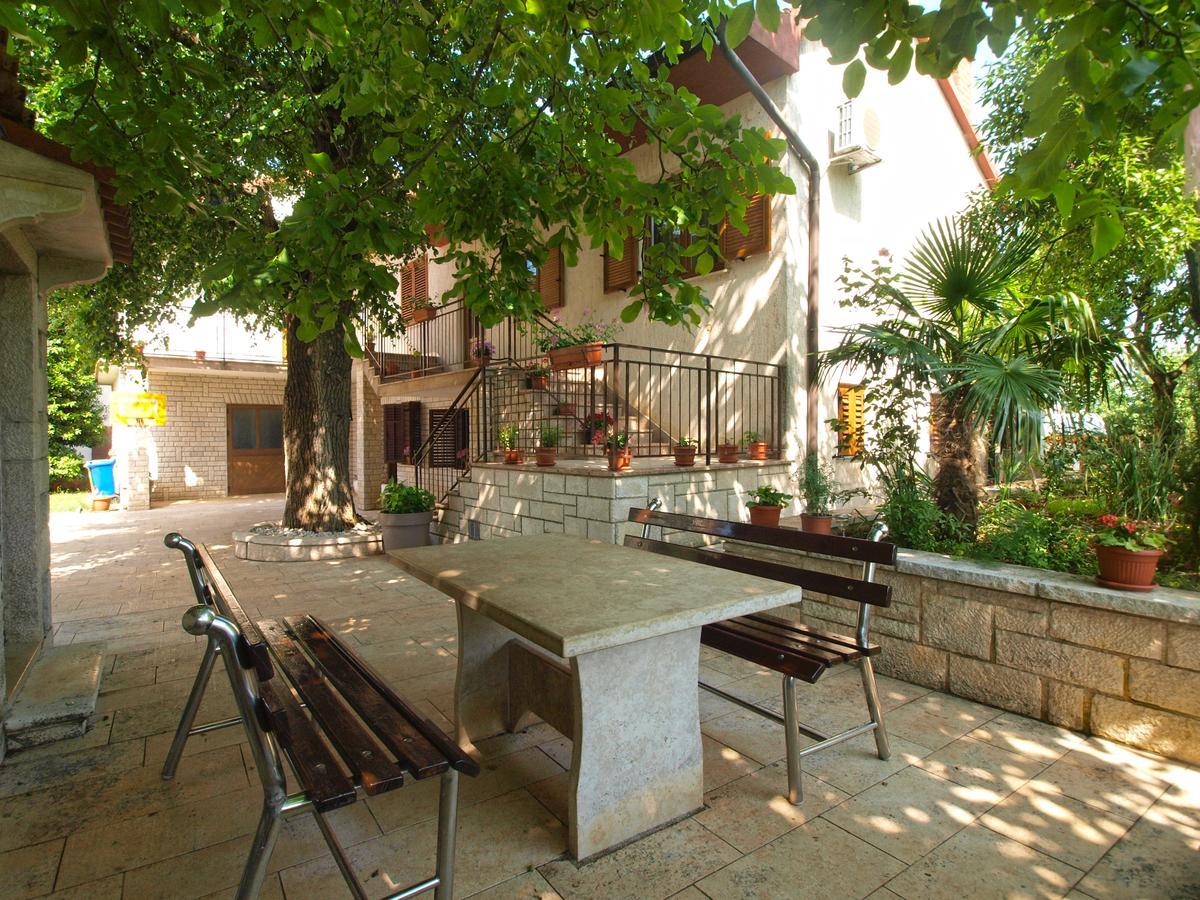 Apartments Mirjana 1655 كانافانار المظهر الخارجي الصورة